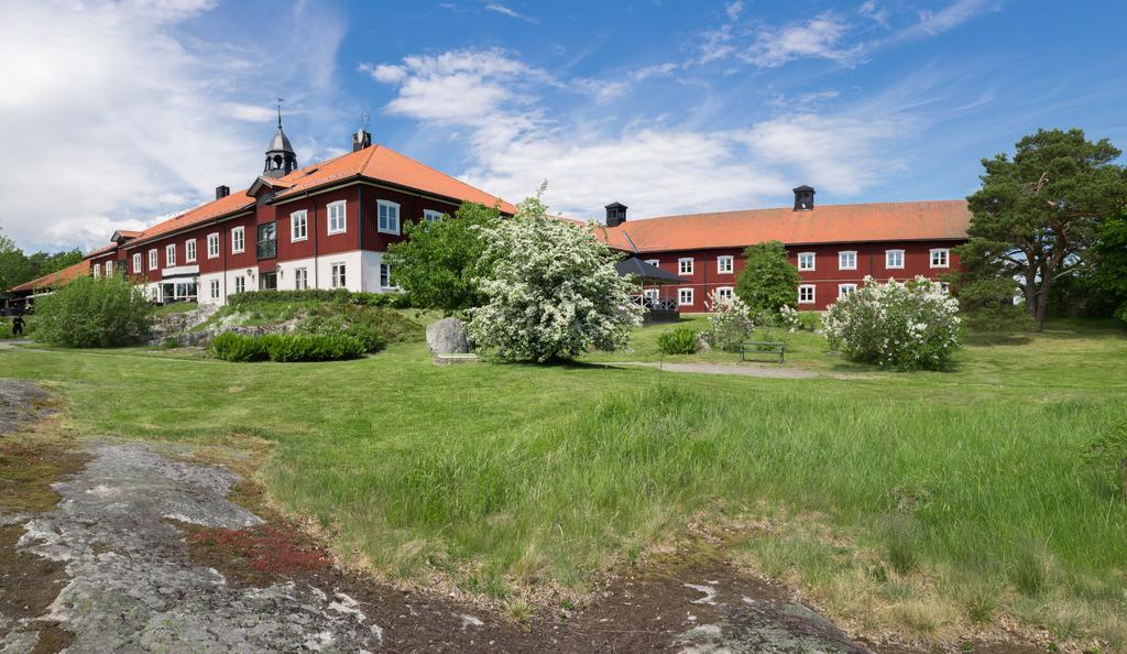 Fagelbrohus Hotel Varmdo Exterior photo