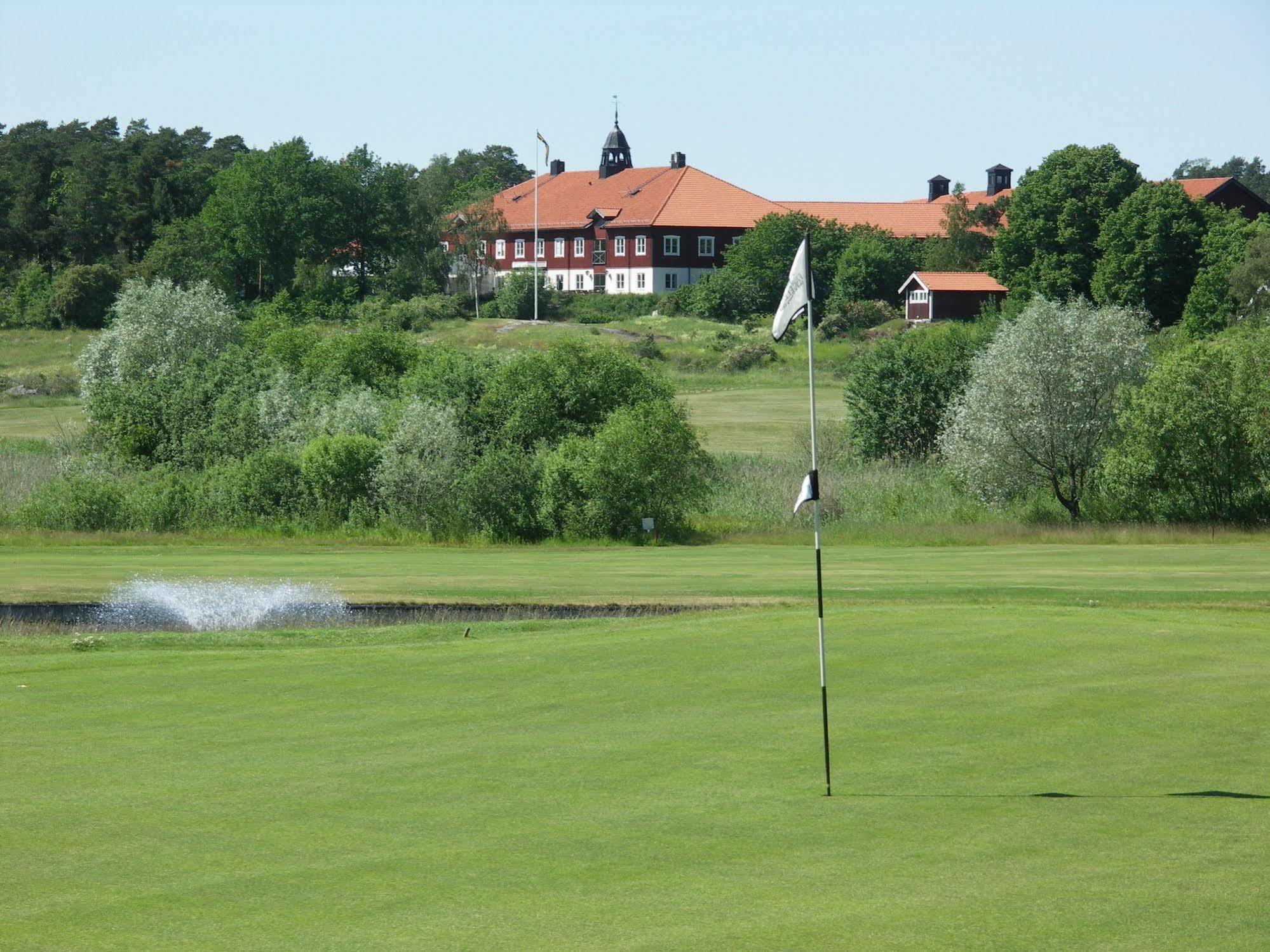 Fagelbrohus Hotel Varmdo Exterior photo